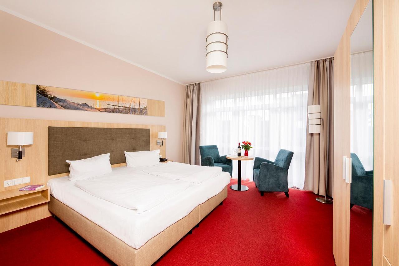 Hotel Garni Sonne 塞巴特黑灵斯多夫 外观 照片