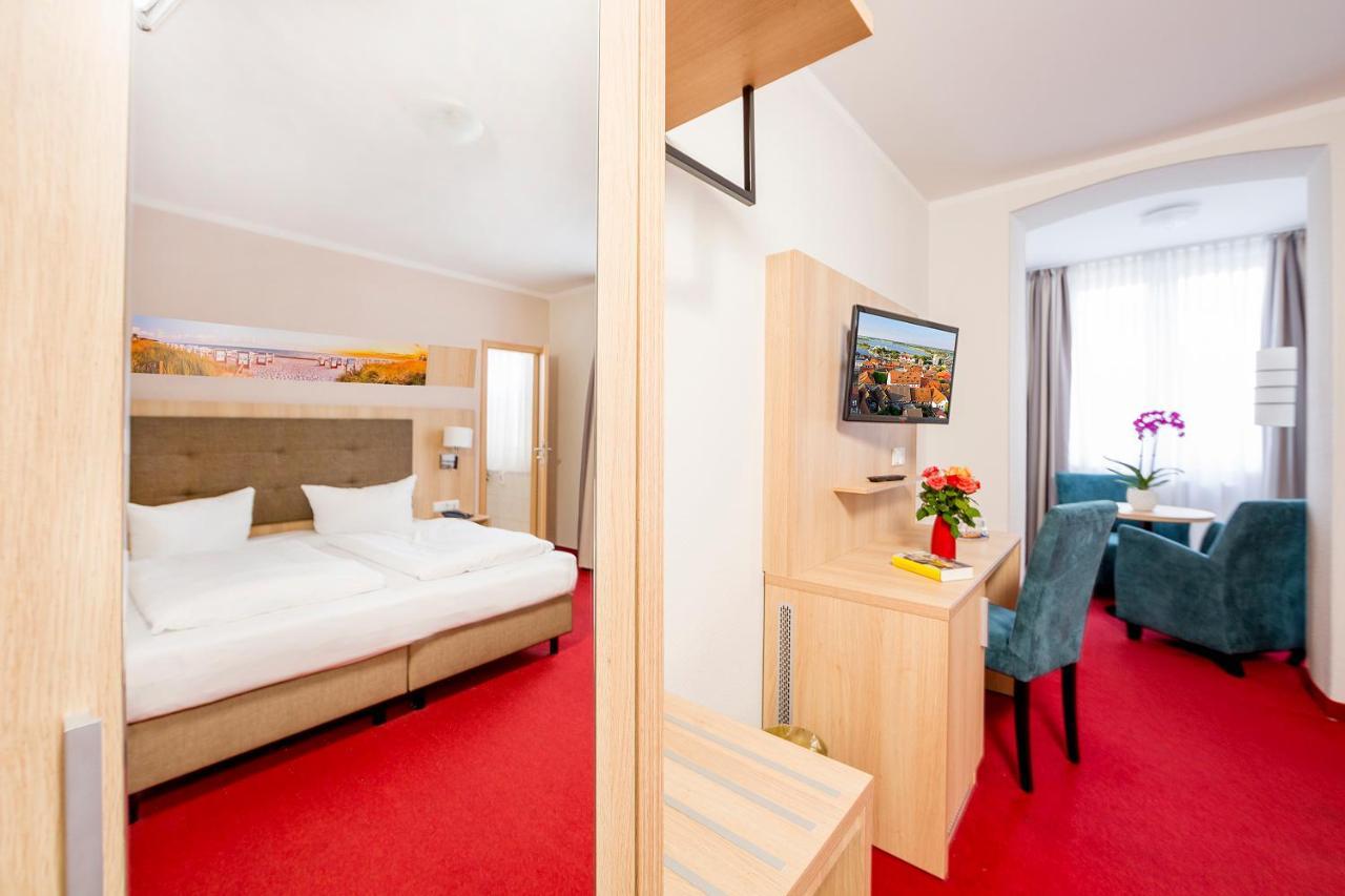 Hotel Garni Sonne 塞巴特黑灵斯多夫 外观 照片