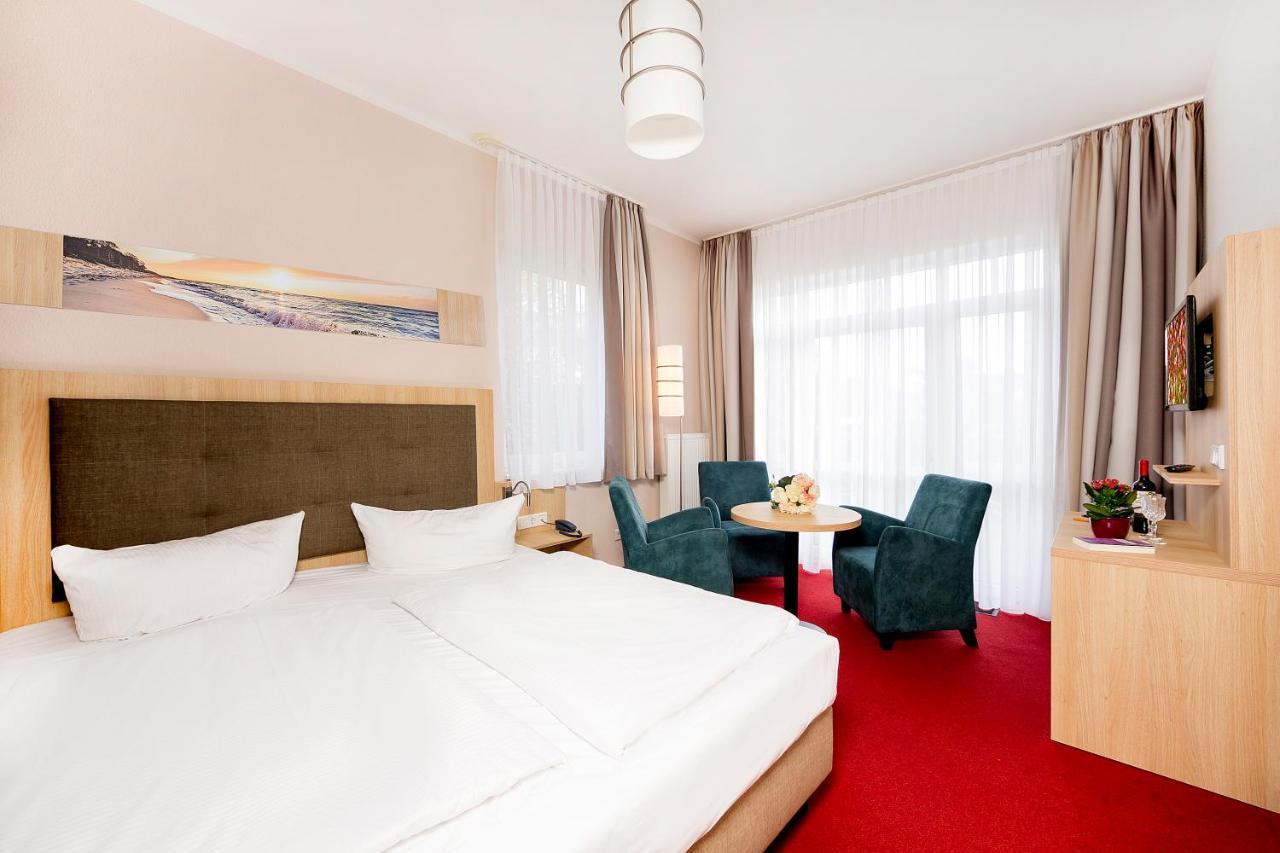Hotel Garni Sonne 塞巴特黑灵斯多夫 外观 照片