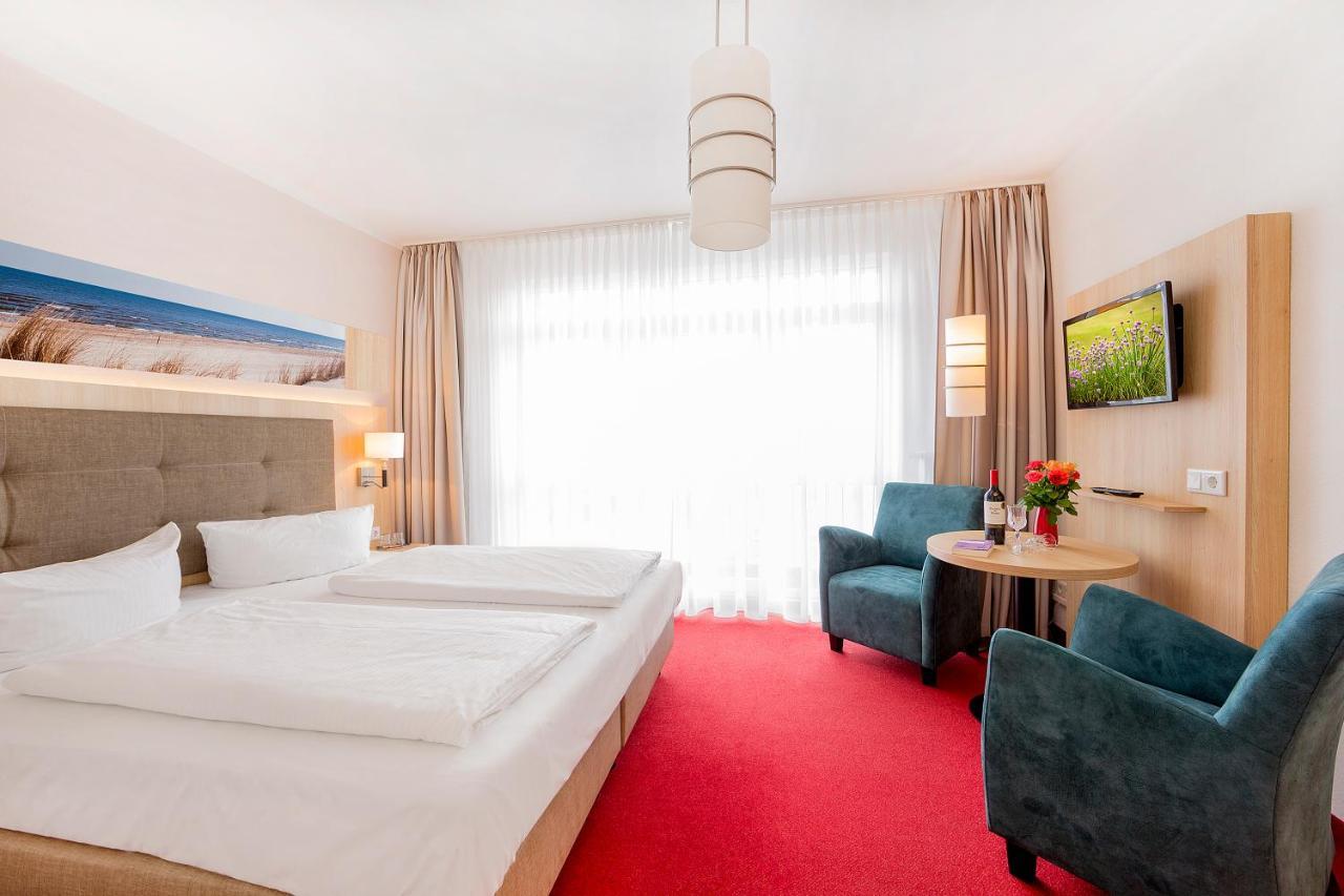 Hotel Garni Sonne 塞巴特黑灵斯多夫 外观 照片