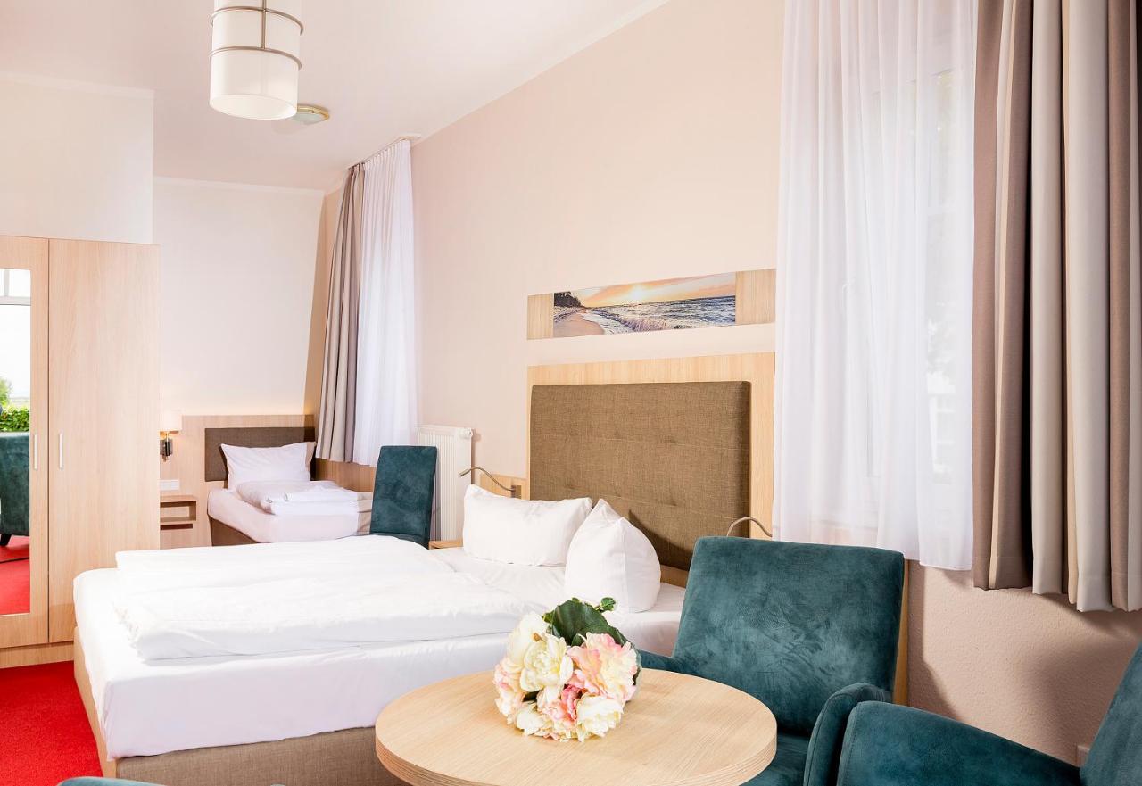 Hotel Garni Sonne 塞巴特黑灵斯多夫 外观 照片