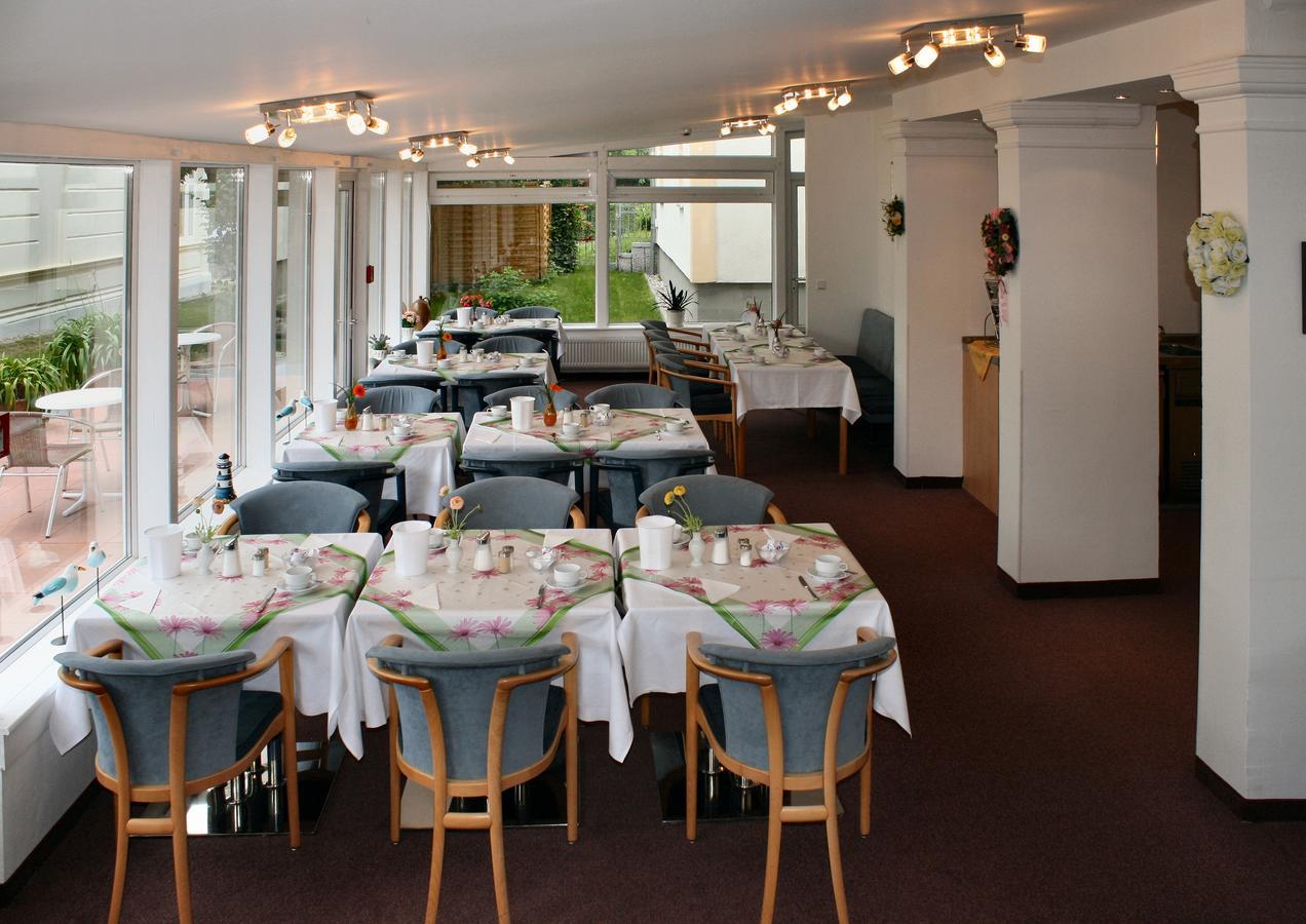 Hotel Garni Sonne 塞巴特黑灵斯多夫 外观 照片